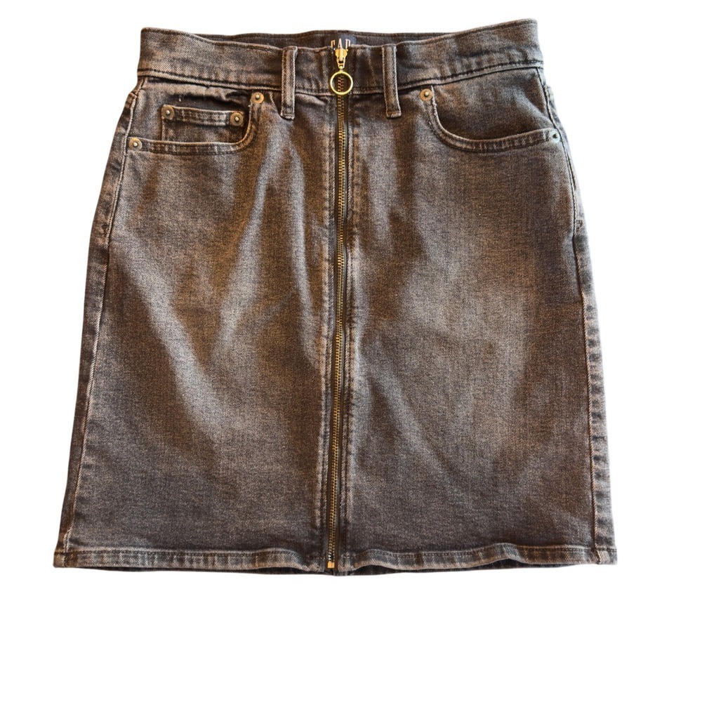 GAP Black Denim Mini Skirt – Women's 0/24P or Girls 8 – Y2K Zipper Front, Faded